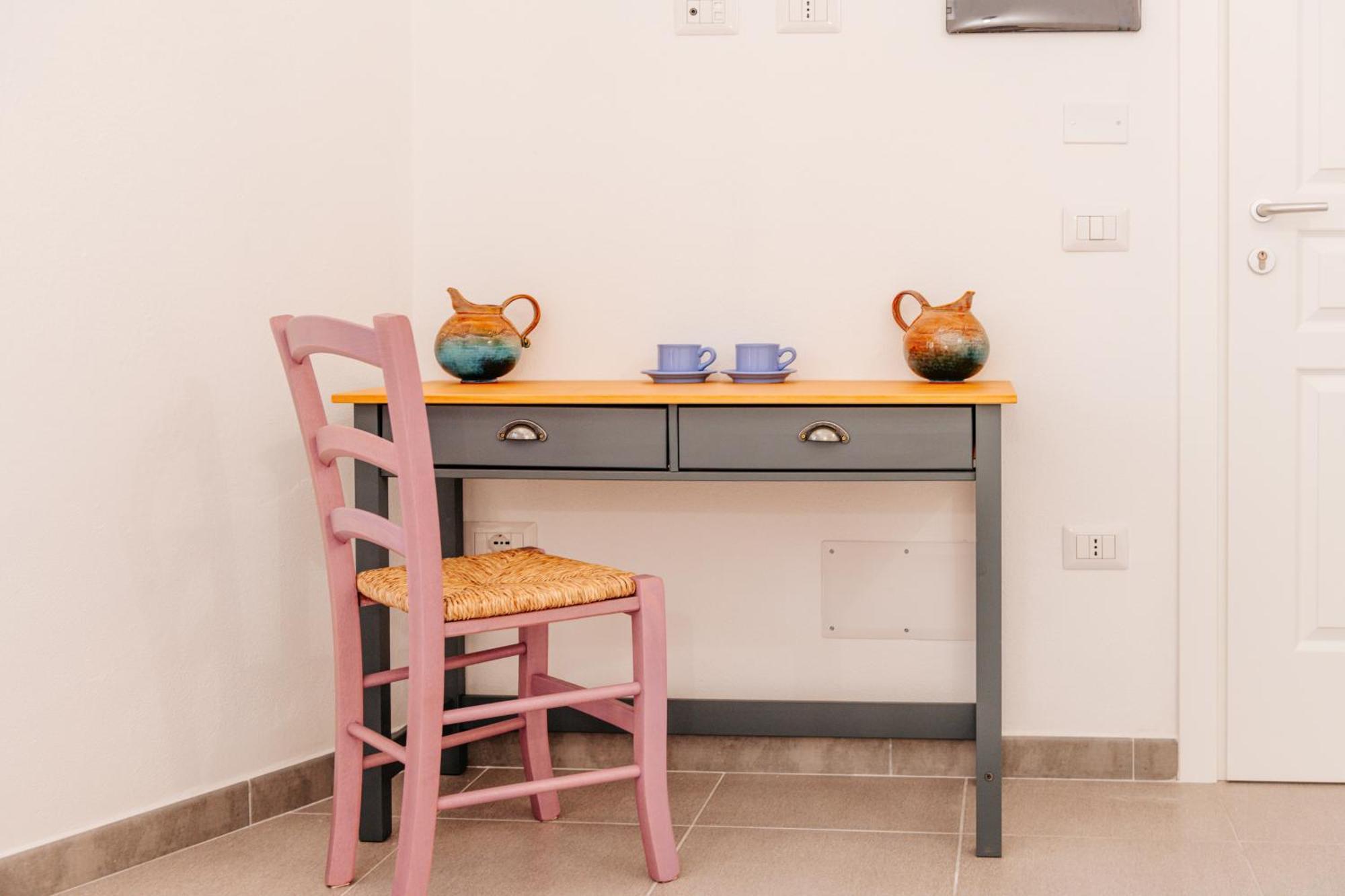 Domo Mediterranea Affittacamere-Guest House SantʼAntìoco المظهر الخارجي الصورة